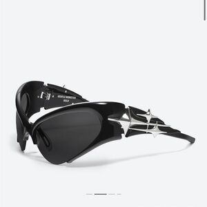 GENTLE MONSTER Bree01 black